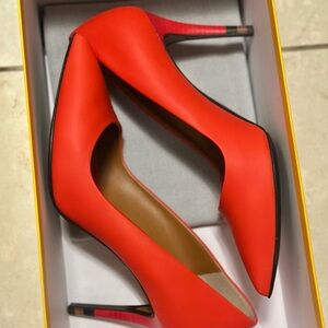 Fendi Orange Pumps